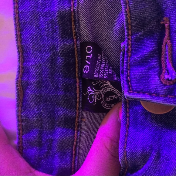 Jean Capris - Picture 3 of 4